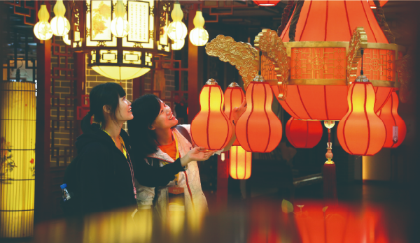 灯饰照明.jpg