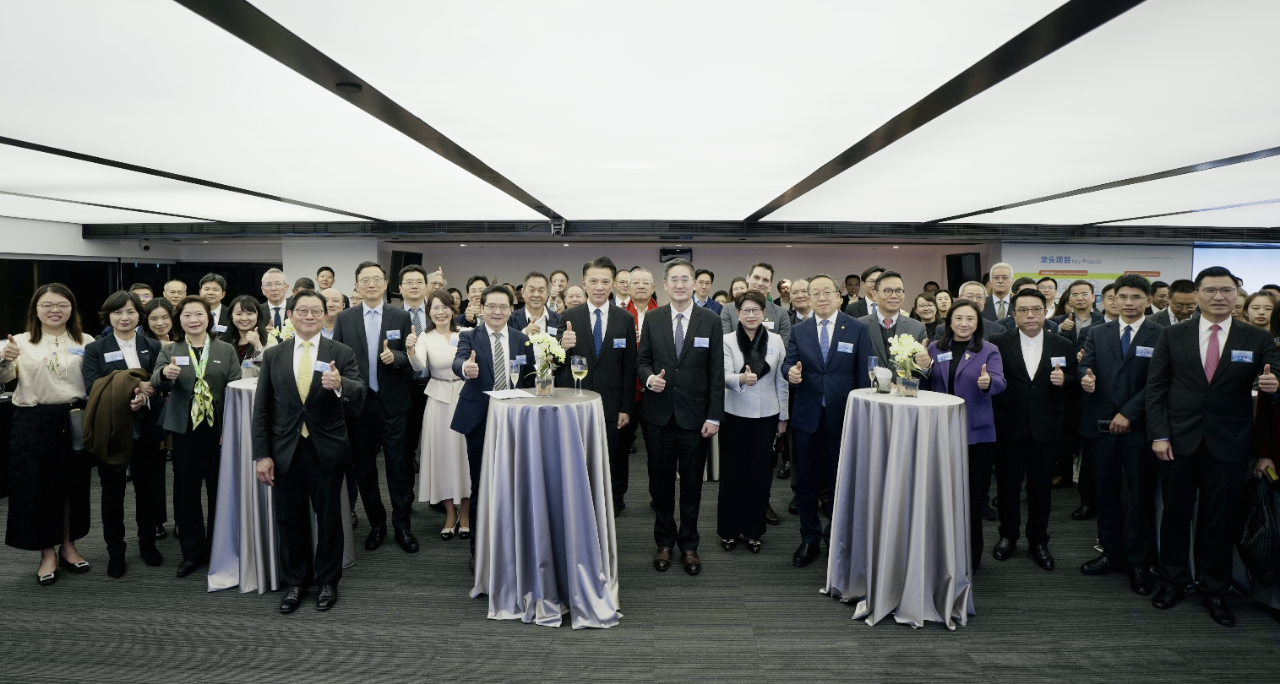 市投资促进局赴港参加粤港经贸合作年会并开展招商洽谈活动