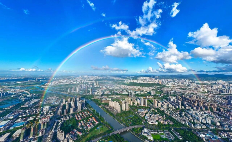市委常委会召开扩大会议：加快构建以先进制造业为骨干的现代化产业体系